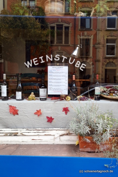 Schaufenster Weinstube Vin Fou in Karlsruhe