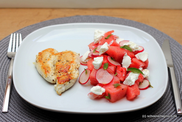 Wassermelonen-Radieschen-Salat mit Ziegenfrischkäse - Schöner Tag noch!