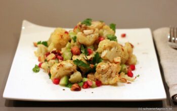 Nachgekocht: Salat aus geröstetem Blumenkohl und Haselnüssen mit Granatapfel