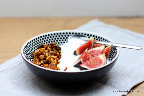 Nachgemacht: Selbstgemachtes Kürbis-Knusper-Müsli - Schöner Tag noch!