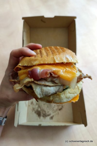 "Wutze"-Burger von der Metzgerei Brath in Karlsruhe