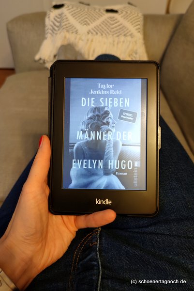 Buch "Die sieben Männer der Evelyn Hugo" von Taylor Jenkins Reid