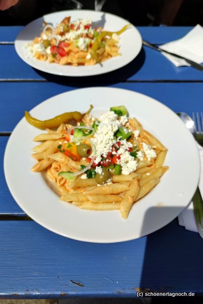 Penne "scharfer Grieche" im Glashaus in Karlsruhe