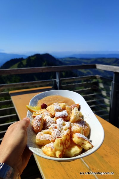 Kaiserschmarrn auf dem Hochgratgipfel im Allgäu