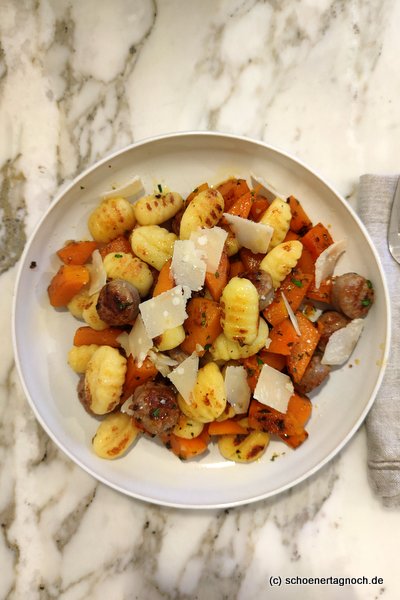 Gnocchi mit Kürbis und Salsiccia